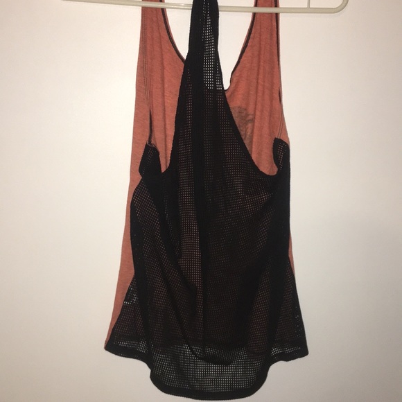 🧡Volcom tank🧡 - Picture 4 of 5